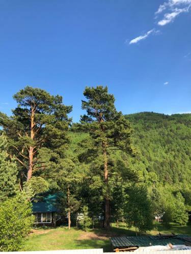 Hostal Baykalskaya Taiga Guesthouse