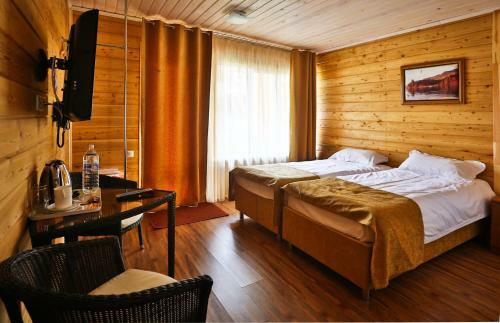 Hotel Krestovaya Pad