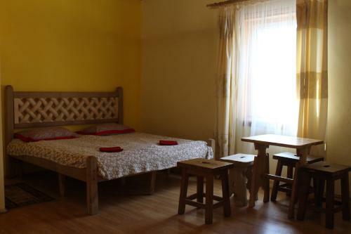 Hostal Guesthouse U Batushki