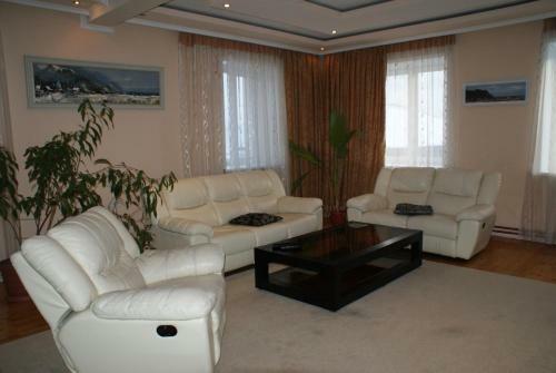 Hostal Malina Guest House