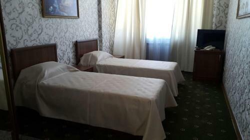 Admiral Hotel