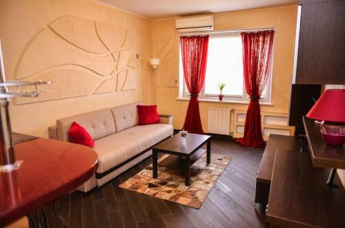 Crocus Apartment