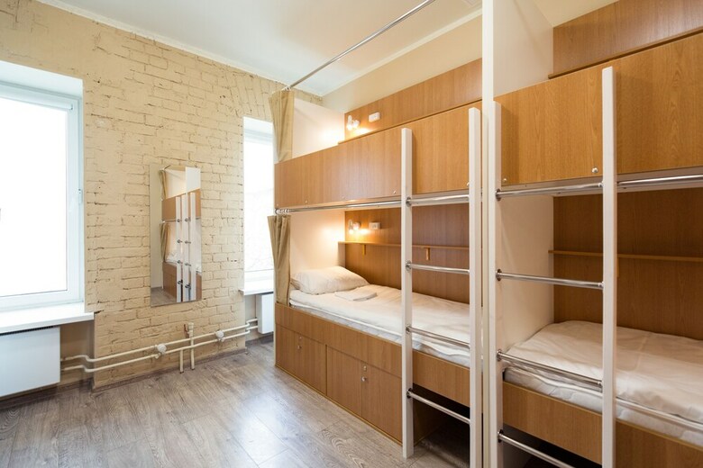 Makarov Hostel