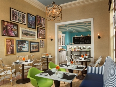 Circa 39 Hotel