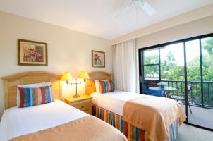 Hotel Park Shore Resort