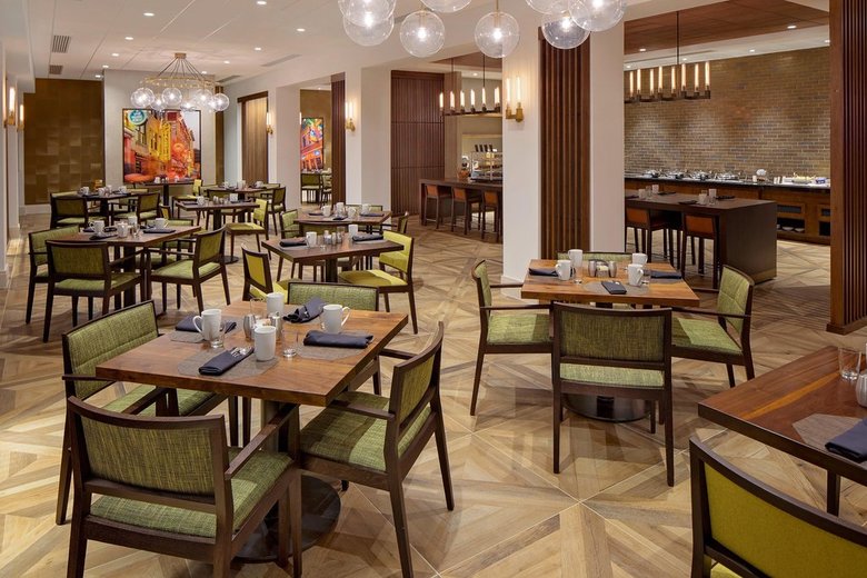 Hotel Holiday Inn Select Opryland Airport