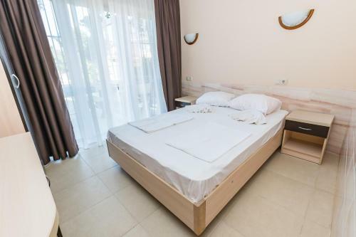 Yug Alliance Hotel