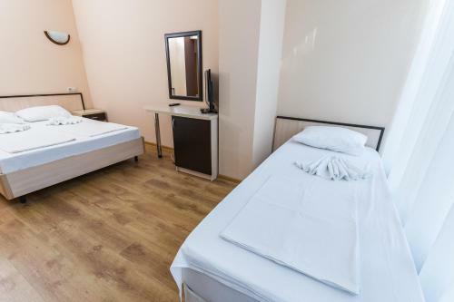 Yug Alliance Hotel