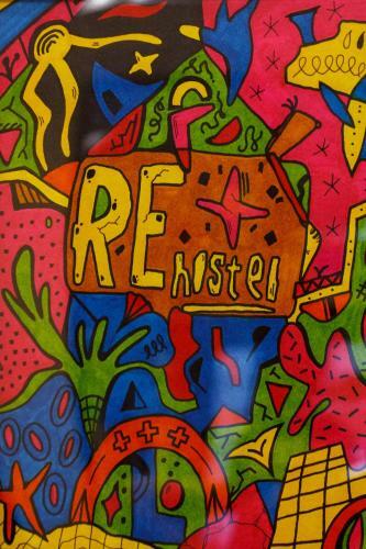 Re Hostel