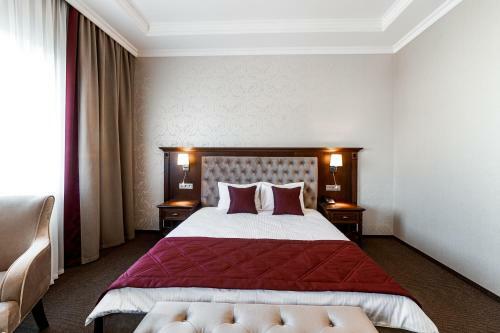 Grand Hotel