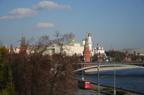 Apartamenty Na Priborostroilnoy 57