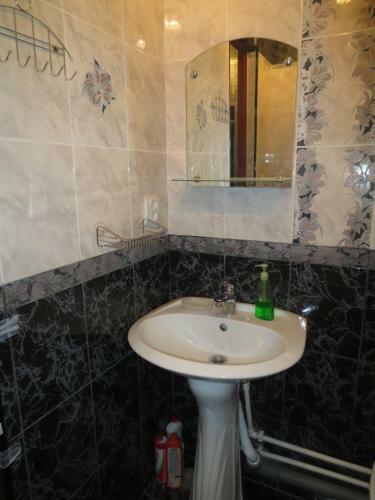 Apartment On Bochkareva 4