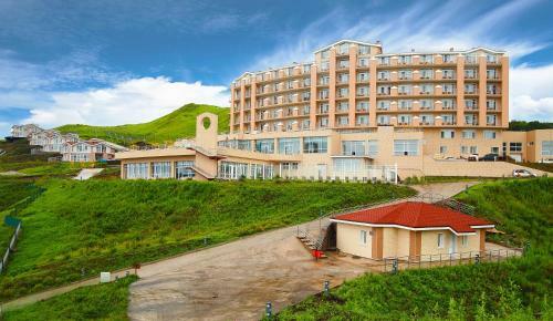 Teploe More Hotel