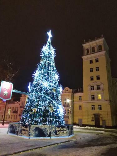 Apartment Near Lopatinsky Garden, Center