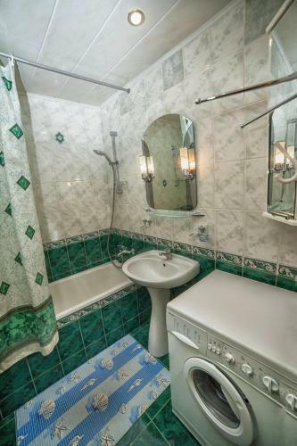 3- Room Apartments Tvardovskogo 22 B
