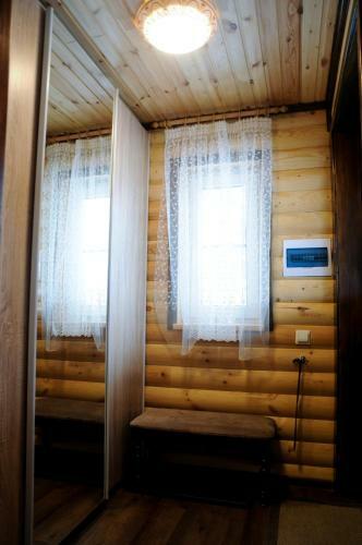 Hostal Holiday Home Tihotut