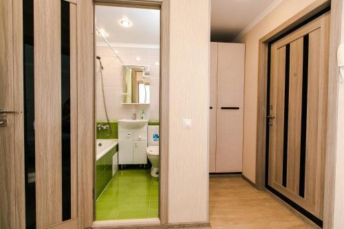 Apartment On Bulvar Kosmonavtov 15 | Sutki Life