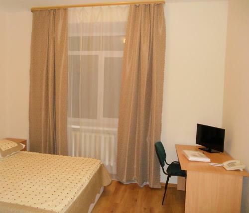 Hotel Zvezda