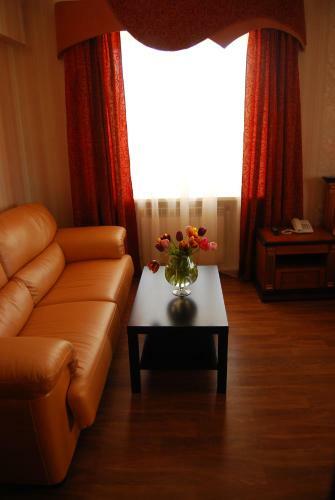 Anri Hotel