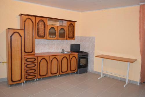 Hostal Guest House Emiliya