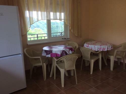 Hostal U Olgi Guest House