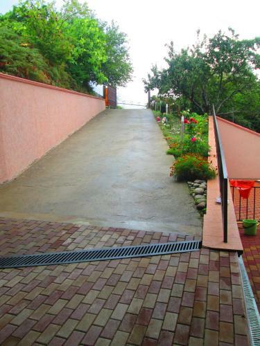 Hostal U Olgi Guest House
