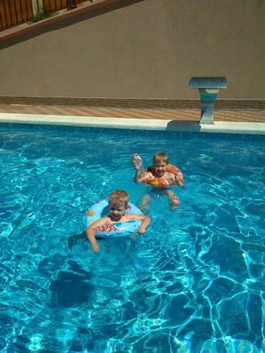 Hostal U Olgi Guest House