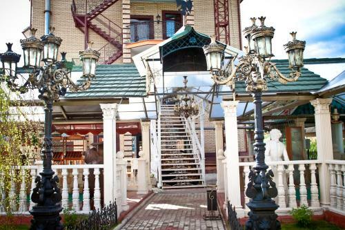 Hotel Petrovsky Dvorik