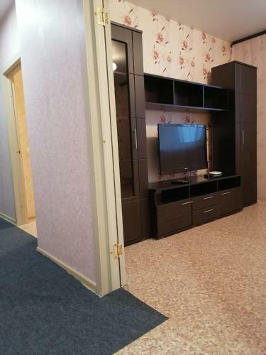 Apartment On Zhiloy Massiv Olimpiyskiy 10