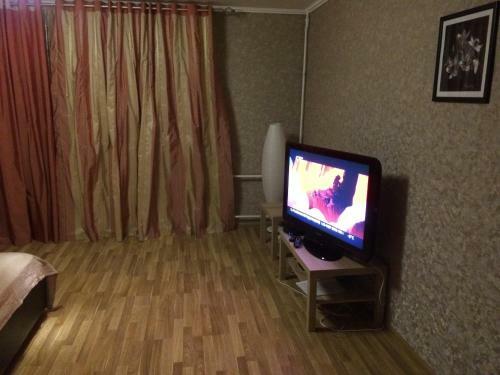 Apartment On Shustova 4