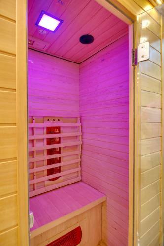 Exclusive Hotel