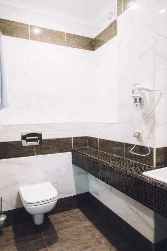 Agama Hotel