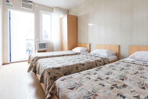 Hotel Shirokaya Baza Otdykha