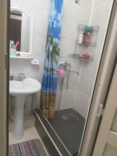 Hostal Guest House Kardiana