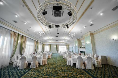 Rodina Hotel