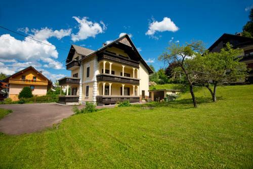 Hostal Vila Lipa
