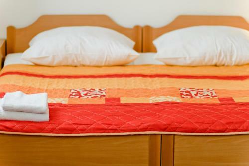 Hostal Guesthouse Les
