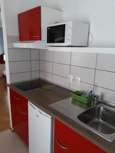 Hostal Guesthouse Skafar
