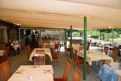 Hostal Restaurant Bric Dekani