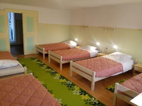 Hostal Gostilna Tratnik