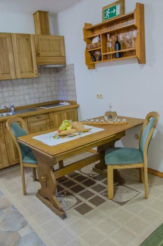 Bed & Breakfast Mi?kar Rooms
