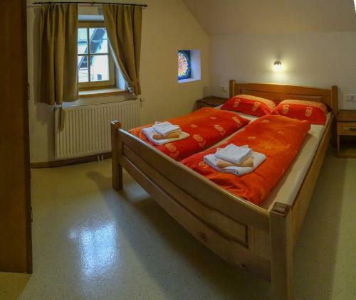 Apartmaji Pri Marodnu