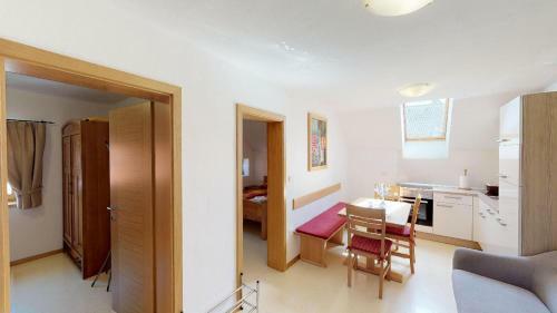 Apartmaji Pri Marodnu
