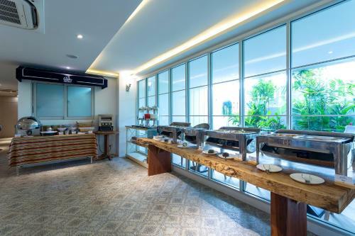 Hotel Costa Village Bangsaray