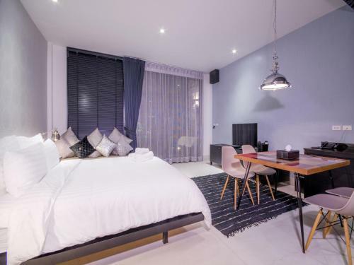Hotel The Blue Sky Resort @ Hua Hin