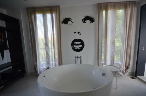 Hotel The Blue Sky Resort @ Hua Hin