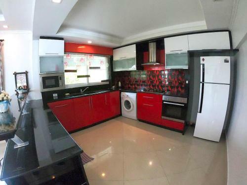Private Pool Villa 3 Bedroom Jomtien