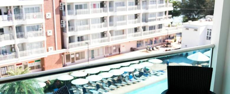 Hotel Grandblue Resort & Beachclub