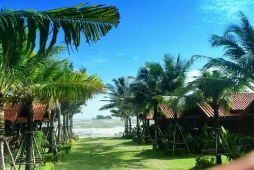 Hotel Ploenura Resort Laemsing