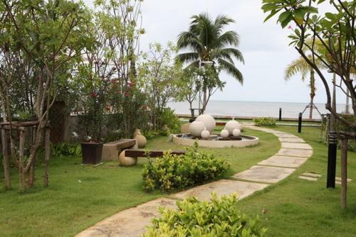 Kuiburi Hotel & Resort